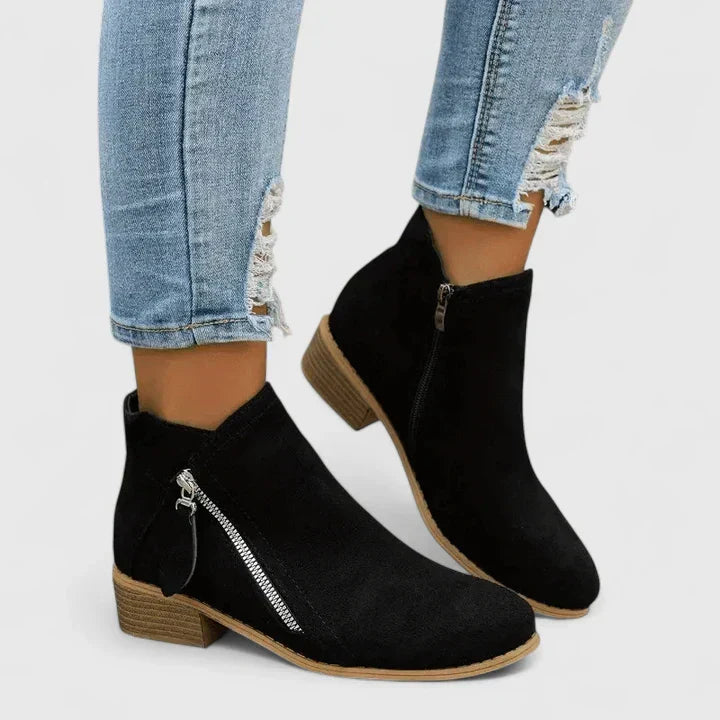 Sacha Havre | Bottes Orthopédiques Emma