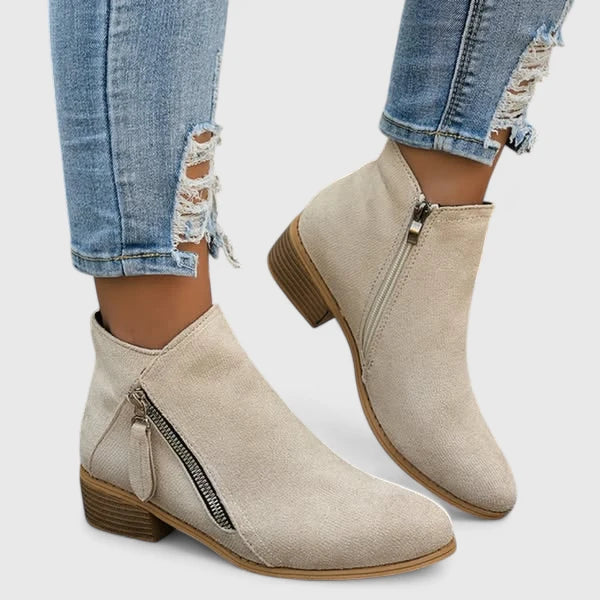Sacha Havre | Bottes Orthopédiques Emma