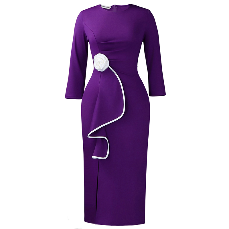 Élégante robe moulante à col rond et volants